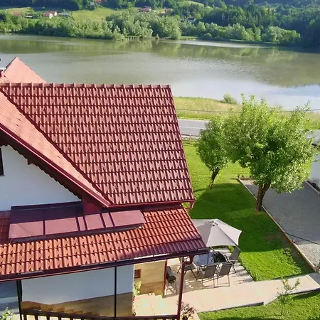 Vakantiehuis Slivnisko Jezero Hisa Veliki Rakitovec