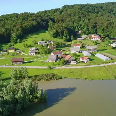 Slivnisko Jezero Hisa *