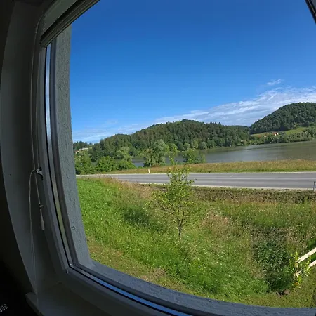 Vakantiehuis Slivnisko Jezero Hisa *