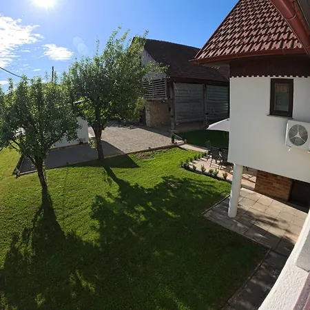 Slivnisko Jezero Hisa *