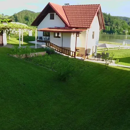 Slivnisko Jezero Hisa