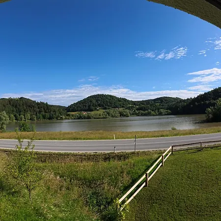 Slivnisko Jezero Hisa *