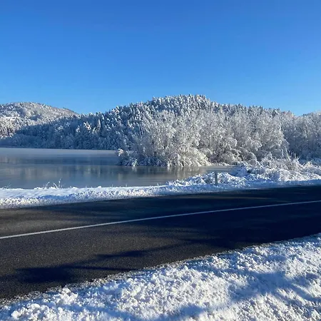 Slivnisko Jezero Hisa * Veliki Rakitovec