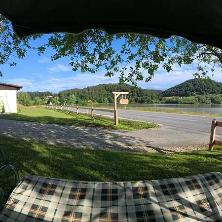 Slivnisko Jezero Hisa Vakantiehuis *