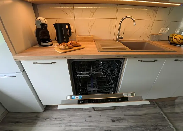 Slivnisko Jezero Hisa