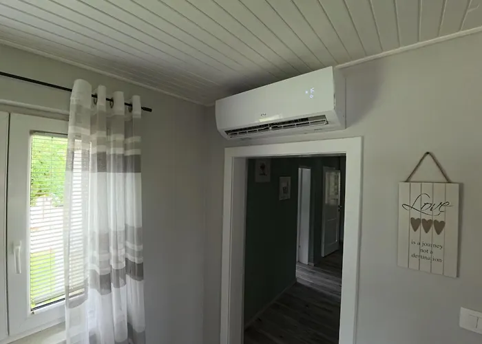 Slivnisko Jezero Hisa