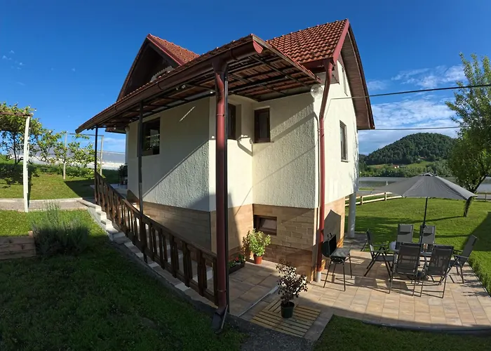 Slivnisko Jezero Hisa Počitniška hiša *