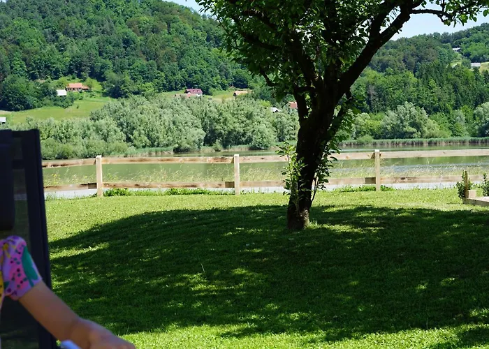 Slivnisko Jezero Hisa Casa de Férias *